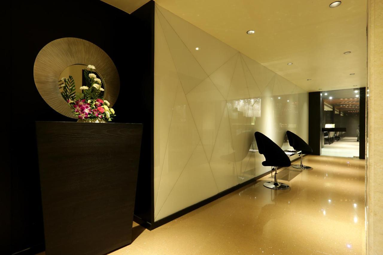 Hotel The Manor - A Boutique Hotel จอร์ฮัต ภายนอก รูปภาพ