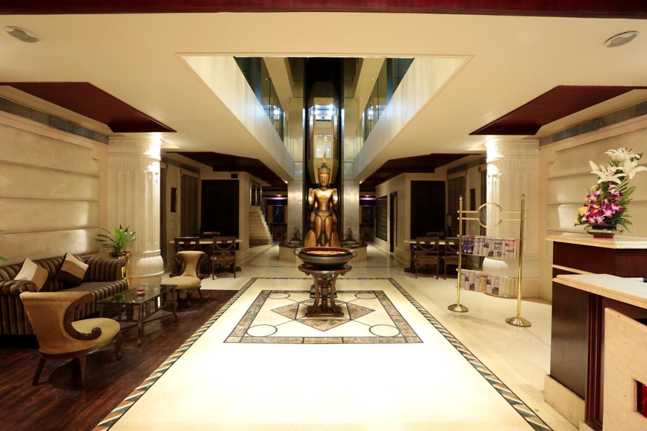 Hotel The Manor - A Boutique Hotel จอร์ฮัต ภายนอก รูปภาพ