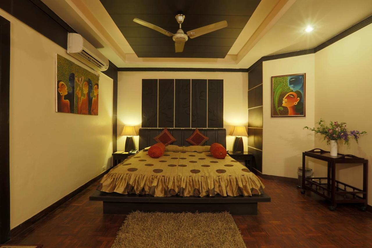 Hotel The Manor - A Boutique Hotel จอร์ฮัต ภายนอก รูปภาพ